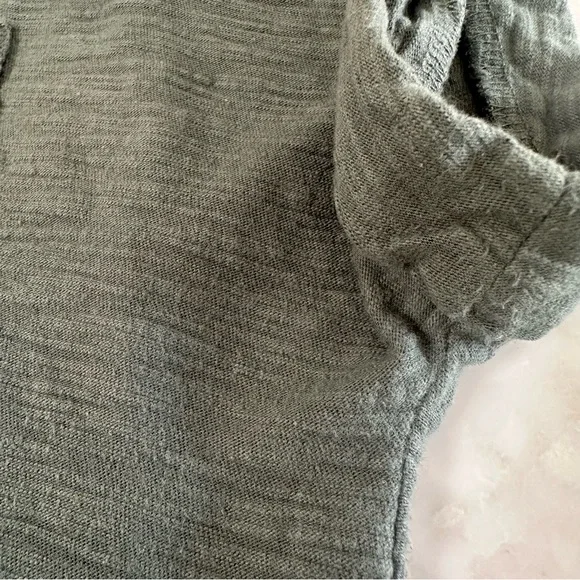 Merona Women’s Dark Olive Green Short Sleeve Tee with pocket. Size Large - Picture 10 of 13